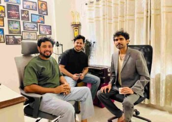 Nitesh Tiwari O Mehrbaan, O Mehrbaan Song, Qaseem Haider Qaseem Lyrics, Sufi Romantic Song, Bollywood Music, New Bollywood Song, Nitesh Tiwari Music Composer, Qaseem Haider Qaseem Lyricist, O Mehrbaan Release Date (if known) O Mehrbaan Music Video , Bollywood Sufi Songs, Romantic Hindi Songs, Nitesh Tiwari Songs, Qaseem Haider Qaseem Works, Upcoming Bollywood Songs, Latest Bollywood Music, Nitesh Tiwari new song O Mehrbaan, Qaseem Haider Qaseem lyrics O Mehrbaan, O Mehrbaan song lyrics meaning, Where to listen O Mehrbaan song, Bollywood sufi romantic songs 2025 , Best romantic songs by Nitesh Tiwari, Qaseem Haider Qaseem biography, Nitesh Tiwari filmography, O Mehrbaan song details, Alka Yagnik, Kumar Sanu, Sadhana Sargam , Javed Ali , Rohan Mehra , Muskan Bamne, Avinash Mukherjee, Varun Buddha Dev , Machaan , Ek Aasha, Kahin Der Na Ho Jaye , Nitesh Tiwari's musical style, Qaseem Haider Qaseem's poetry, Sufi romance in Bollywood music,