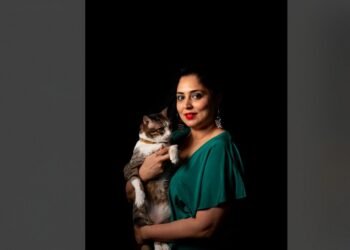 Soulflower, Soulflower India, Soulflower Hair Growth, Soulflower Products, Soulflower Instagram, Farm to Face, Clean Beauty, Cruelty-Free Beauty, Natural Personal Care, Hair Growth Solutions, Skin Glow Solutions, ECOCERT Cosmos Organic, ESG Compliant, Viral Instagram Reel, Cat in Office Meeting, Pet-Friendly Workplace, Corporate Culture, Social Media Trends, Instagram Trends, Animal Lovers, Workplace Culture, Job Inquiries, Online Buzz, Rescued Cats, Rescued Dogs, Animal Rescue, Stray Animals, Pet-Friendly, Compassionate Workplace, PETA Approved, Personal Care, E-commerce India, Online Shopping India, Quick Commerce, Retail Outlets India, Beauty Products, India Brands, Mumbai, Rajasthan, Juno Ca , Natasha Tuli, Amazon India, Myntra, Nykaa, Tira, Flipkart, Blinkit, Zepto, Swiggy Instamart, USA, Australia, Singapore, Saudi Arabia, UAE, Japan UK,