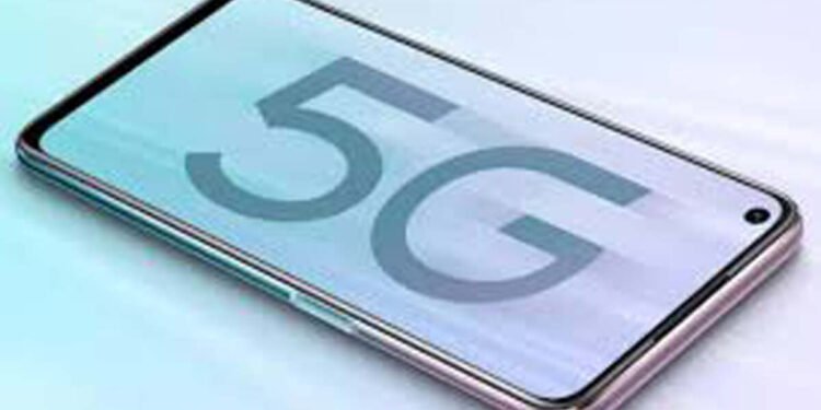5G smartphones under 15000, Best 5G phones under 15000, Top 5G smartphones under ₹15000, 6000mAh battery smartphones under 15000, Long battery life 5G phones under 15000, Powerful 5G smartphones under ₹15000, Best battery life smartphones under ₹15000, Top 5 5G phones with 6000mAh battery under 15000, Budget 5G smartphones with 6000mAh battery, Affordable 5G phones with long battery life, Motorola G64 5G under 15000, Vivo T4x 5G under 15000, Realme 14x 5G under 15000, Samsung Galaxy M35 5G under 15000, Realme P3x 5G under 15000, Best performing 5G phones under 15000, 5G phones with good battery backup under 15000,