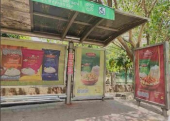 Crown Rice, DRRK Foods, Khushiyon Ka Khazana, OOH Campaign Delhi, Basmati Rice Brand, Food Advertising India, Rice Brand Marketing, Out-of-Home Advertising, Delhi Brand Campaigns, Indian Food Culture, Emotional Food Advertising, Basmati Rice Promotion, Family Meals Campaign, Crown Rice Delhi Ads, Festive Food Branding,