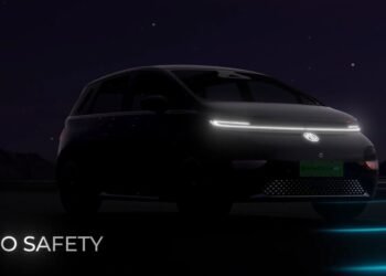 mg windsor pro, MG Windsor EV Pro launch, MG EV Pro May 6 launch, Windsor EV Pro top changes, MG electric car upgrade, New MG EV 2025, Windsor EV Pro battery range, MG EV Pro ADAS features, V2L in MG Windsor EV Pro, JSW MG Motor EV launch, Electric car India 2025,