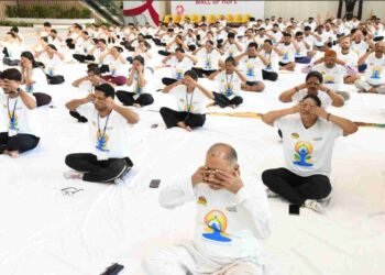 International Yoga Day 2025, Yoga Sangam, FHRAI Yoga Event, Ministry of AYUSH Yoga, Global Yoga Celebration, Yoga for All, Prime Minister Narendra Modi Yoga "Me to We" Yoga, "Yoga Transcends Boundaries", PM Modi Yoga Address, Ghaziabad Yoga Day, NCR Yoga Events, Faridabad Yoga, Atmantan Wellness Centre, Yashoda Medicity Ghaziabad, Jiva Ayurveda Faridabad, Yoga Wellness, Health and Harmony, Transformative Yoga, Public Participation Yoga, Cultural Leadership India, Grassroots Wellness Movement,