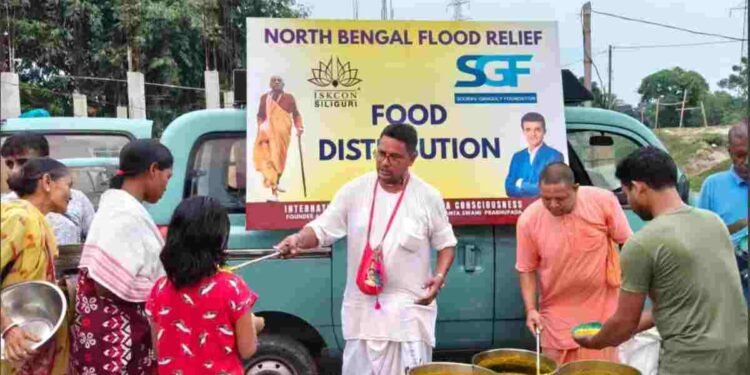 ISKCON & Sourav Ganguly Foundation Join Hands for North Bengal Flood Relief in Siliguri 1 ISKCON, Sourav Ganguly Foundation, North Bengal Flood Relief, Siliguri, Food for Life, Humanitarian Aid, Flood Assistance, Bengal Floods 2025
