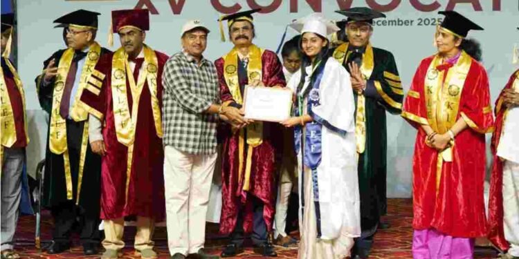 KL University Convocation 2025, KL Deemed to be University degrees, XV Convocation KL University, KL University graduation ceremony, Vaddeswaram campus convocation