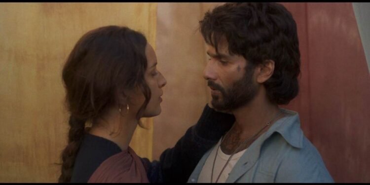 Shahid Kapoor & Triptii Dimri’s Chemistry Steals Hearts in Hum To Tere Hi Liye The from O’Romeo! 1 Shahid Kapoor ,Triptii Dimri