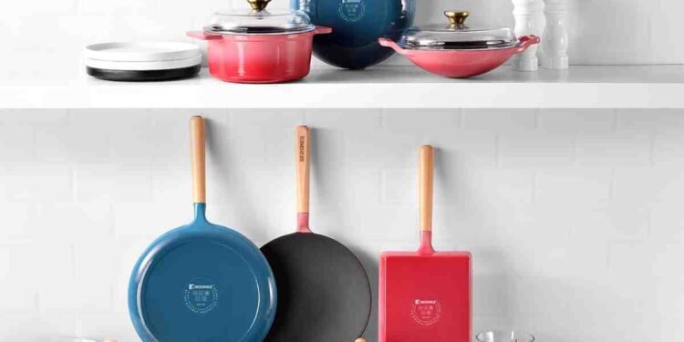 Bergner & Chef Vikas Khanna Launch Excalibur: A New Era of Designer Cookware 1 Bergner Excalibur cookware, Vikas Khanna cookware, premium cast iron India, designer cookware, luxury kitchen products