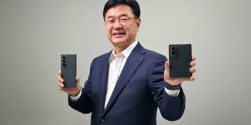 Samsung India, Samsung 30 Years, JB Park, Samsung R&D India, Make in India, Samsung Innovation Campus, Solve for Tomorrow, AI Innovation, Tech News India, Samsung Electronics